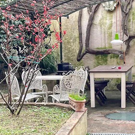 Ferienwohnung Giardino Dei Borghi Lucca Exterior foto